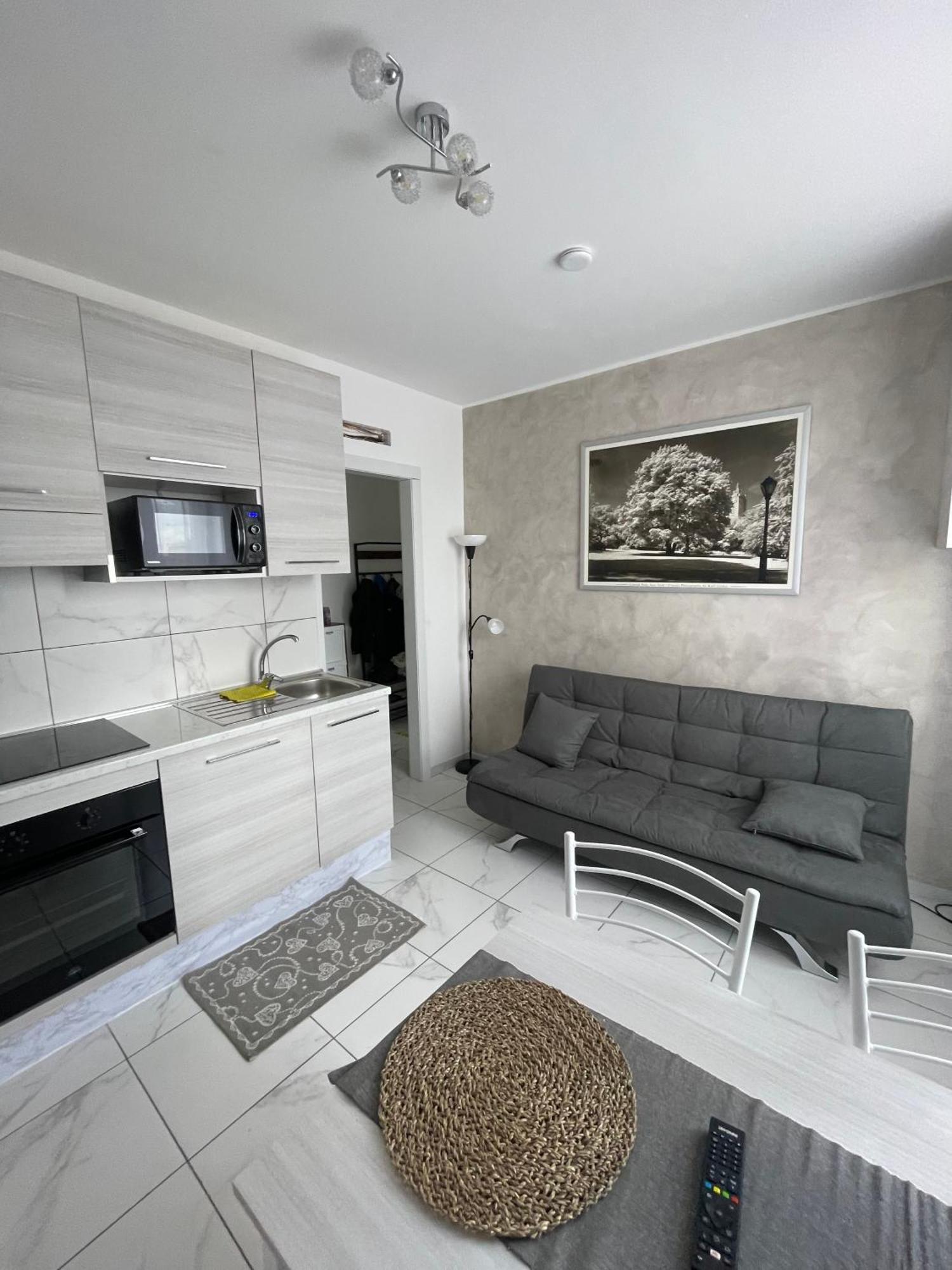 Montenero Suite Milaan Buitenkant foto